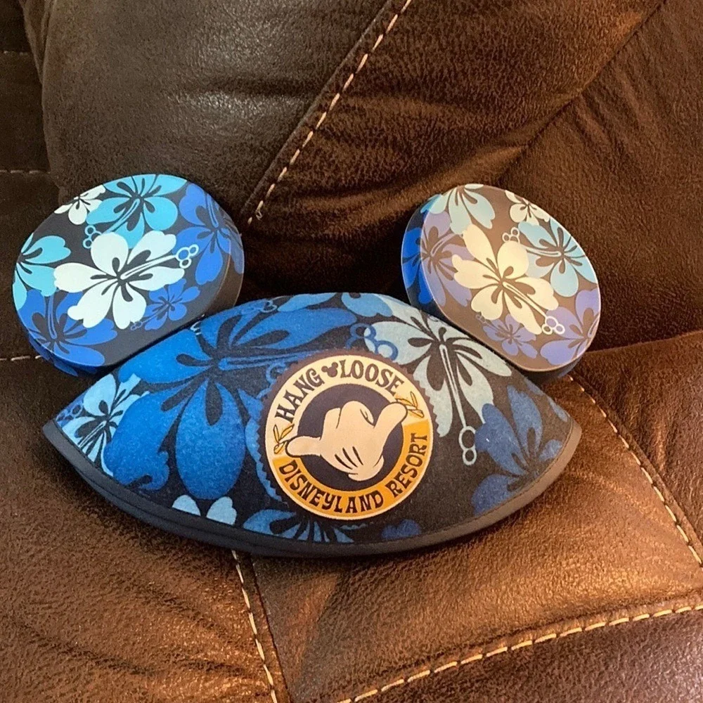 Disneyland Stitch Hawaiian Mickey ears hat Flowers Vacation Tropical Resort